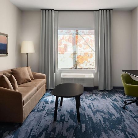 Fairfield By Marriott Inn & Suites Whitsett Greensboro East Exteriér fotografie