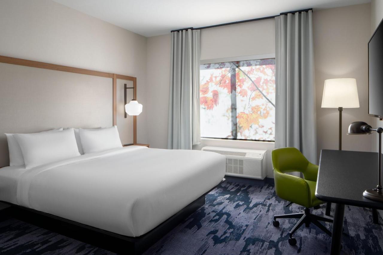 Fairfield By Marriott Inn & Suites Whitsett Greensboro East Exteriér fotografie